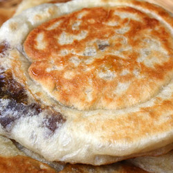 Sweet Pancakes With Brown Sugar Syrup Filling (hotteok)