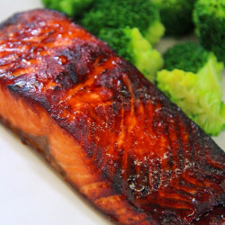 Honey Sriracha Air Fryer Salmon