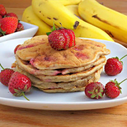 Banana Strawberry Pancake