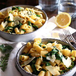 Lemon Arugula Pasta