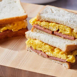 Hong Kong-style Egg Sandwiches