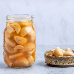 Lacto-fermented Garlic