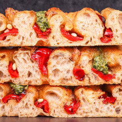 How To Make An Amazing Roasted Pepper &amp; Garlic Focaccia