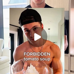 Super High Protein Tomato Soup