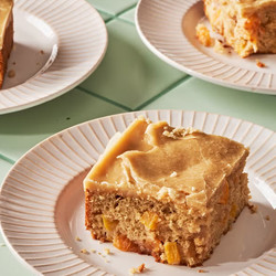 Brown Sugar Peach Cake