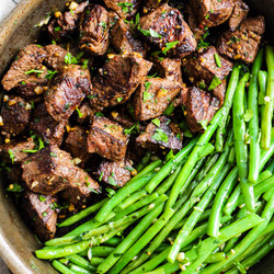 Garlic Butter Steak Bites With Green Beans