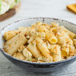 Rigatoni Con Cavolfiore E Acciughe