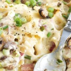 Creamy Ham &amp; Mushroom Pasta Bake