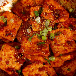 Spicy Braised Tofu (dubu-jorim: 두부조림)