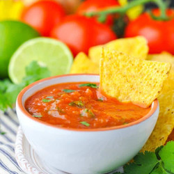 Fresh 5-ingredient Homemade Salsa