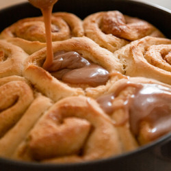 Amish Caramel Cinnamon Rolls