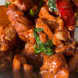 Taiwanese 3-cup Chicken 三杯雞
