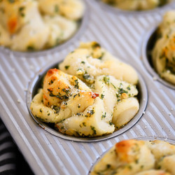 Mini Garlic Monkey Breads