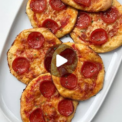 Cottage Cheese Mini Pizzas