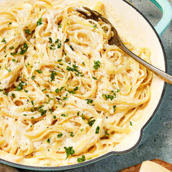 Copycat Olive Garden Fettuccine Alfredo