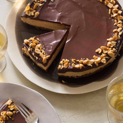 No Bake Peanut Butter Cheesecake With Dark Chocolate Ganache
