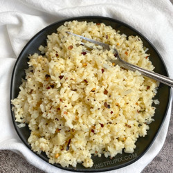 Keto Garlic Parmesan Cauliflower Rice (quick &amp; Easy)