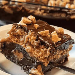 Keto Peanut Butter Cup Dump Cake