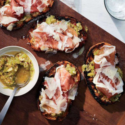 Tomatillo Toasts With Prosciutto And Manchego