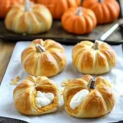 Pumpkin Crescent Rolls