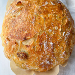 No Knead Garlic Bread