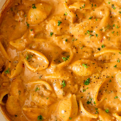 Creamy Vegan Beef &amp; Shells