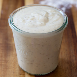 White Garlic Pizza Sauce