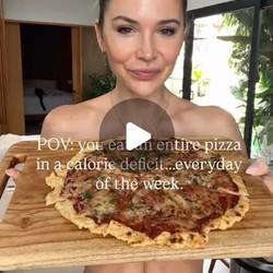 High-protein Chicken Crust Pizzas Collection