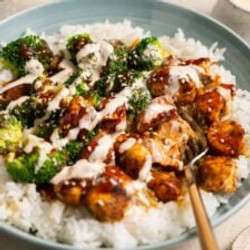 Sticky Chicken Rice Bowls