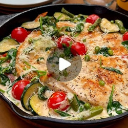 One Pan Garlic Chicken Primavera