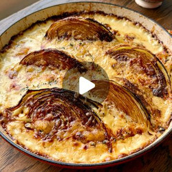 Cheesy Cabbage And French Onion Gratin