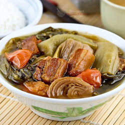 Choy Kyok (Mustard Greens Stew)