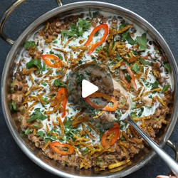 Protein Packed Black Dal With Crispy Grated Tofu