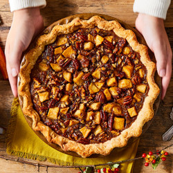 Apple Pecan Pie