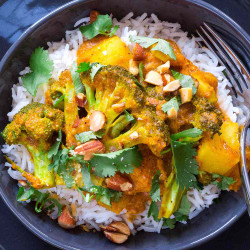 Potato And Broccoli Curry Recipe