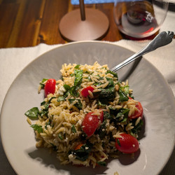 Fast And Fresh Orzo Salad With Tomatoes, Basil And Feta
