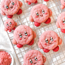 Strawberry Kirby Sugar Cookies