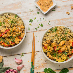 Keto Thai Chicken Curry With Coconut Cauli Rice