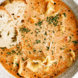 Tomato Tortellini Soup Recipe
