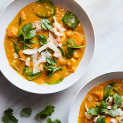 Red Curry Lentils With Sweet Potatoes And Spinach