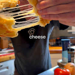 Roasted Tomato Soup &amp; Grilled Cheese