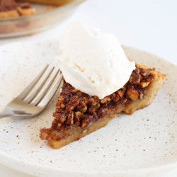 (gluten-free) Maple Pecan Pie