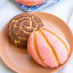 Sourdough Conchas (mexican Pan Dulce)