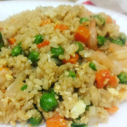 Japanese Shrimp Fried Rice With Yum Yum Sauce