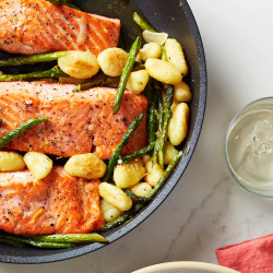 Lemon Garlic Salmon With Crispy Gnocchi And Asparagus