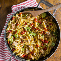 One Pot Cheddar Cajun Pork Pasta