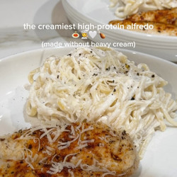 High-protein Alfredo