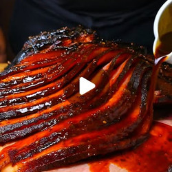 Honey Mustard Glazed Christmas Spiral Ham