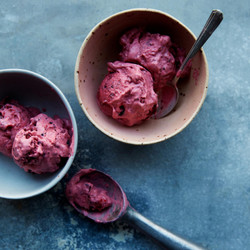 Instant Frozen Berry Ice-cream