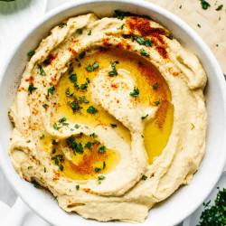The Best Hummus (in 3 Minutes!)